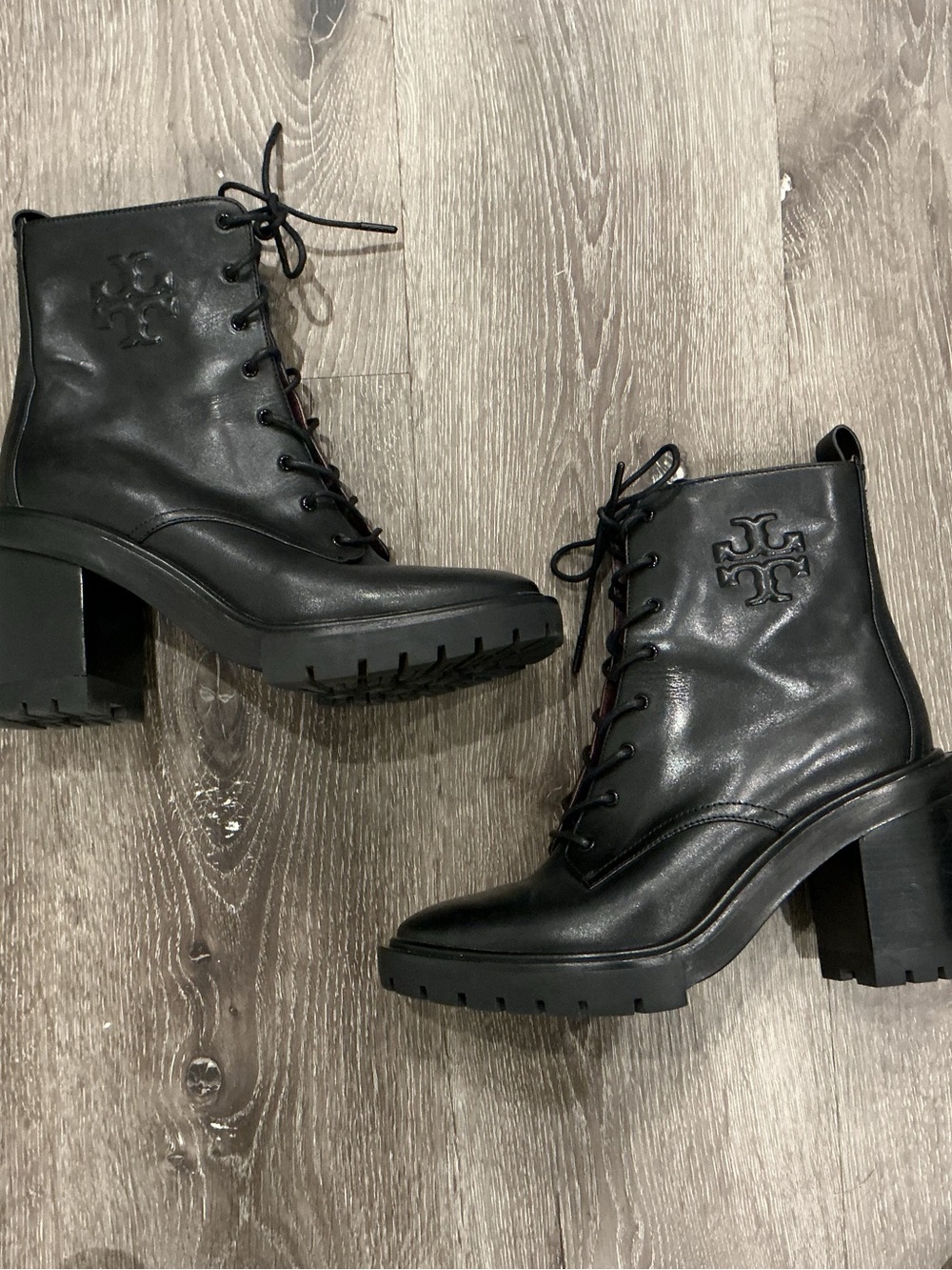 Tory Burch Black Leather Lace-Up Lug Heel Ankle Boots, side zip, 8.5